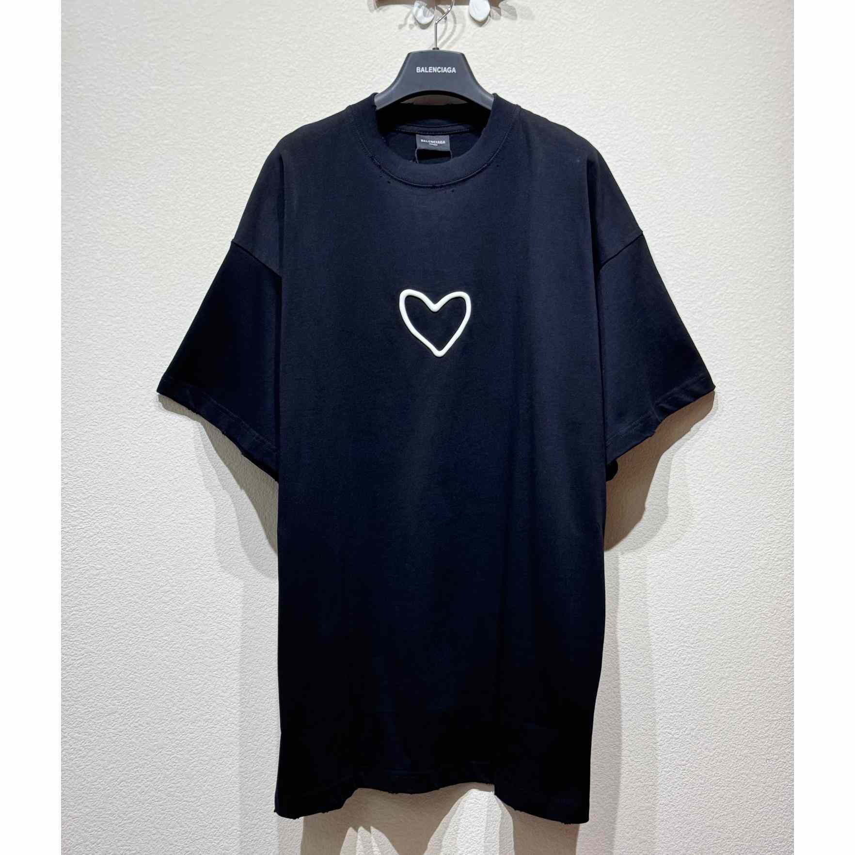 Balenciaga Heart T-Shirt  - everydesigner