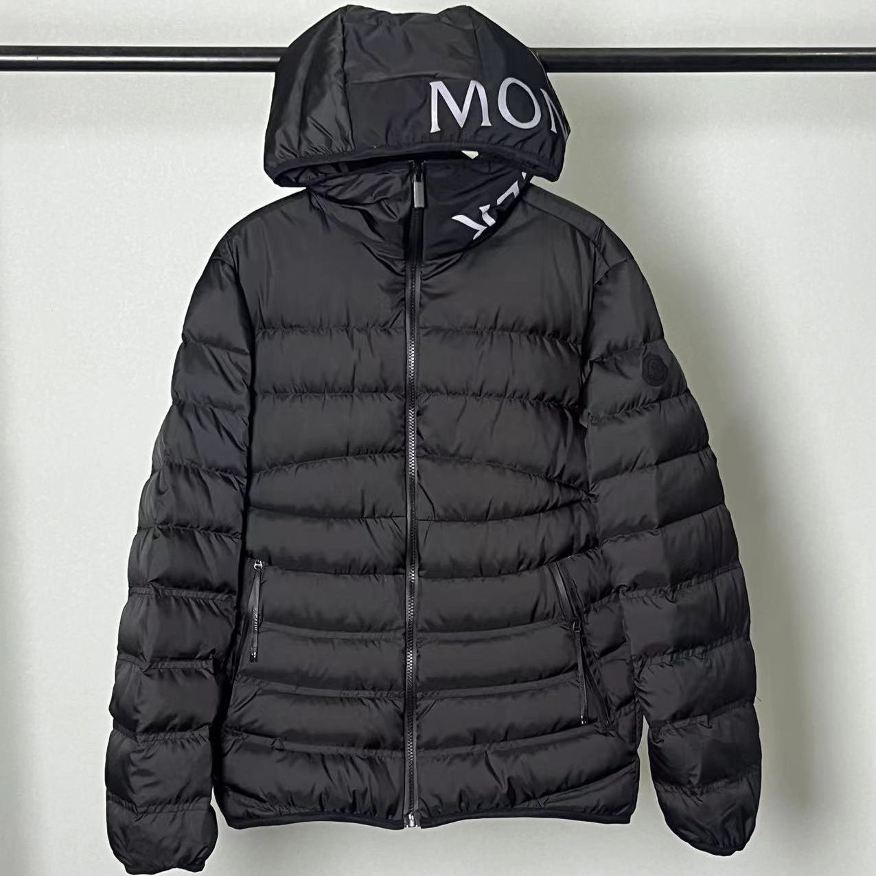 Moncler Vernasca Short Down Jacket  - everydesigner