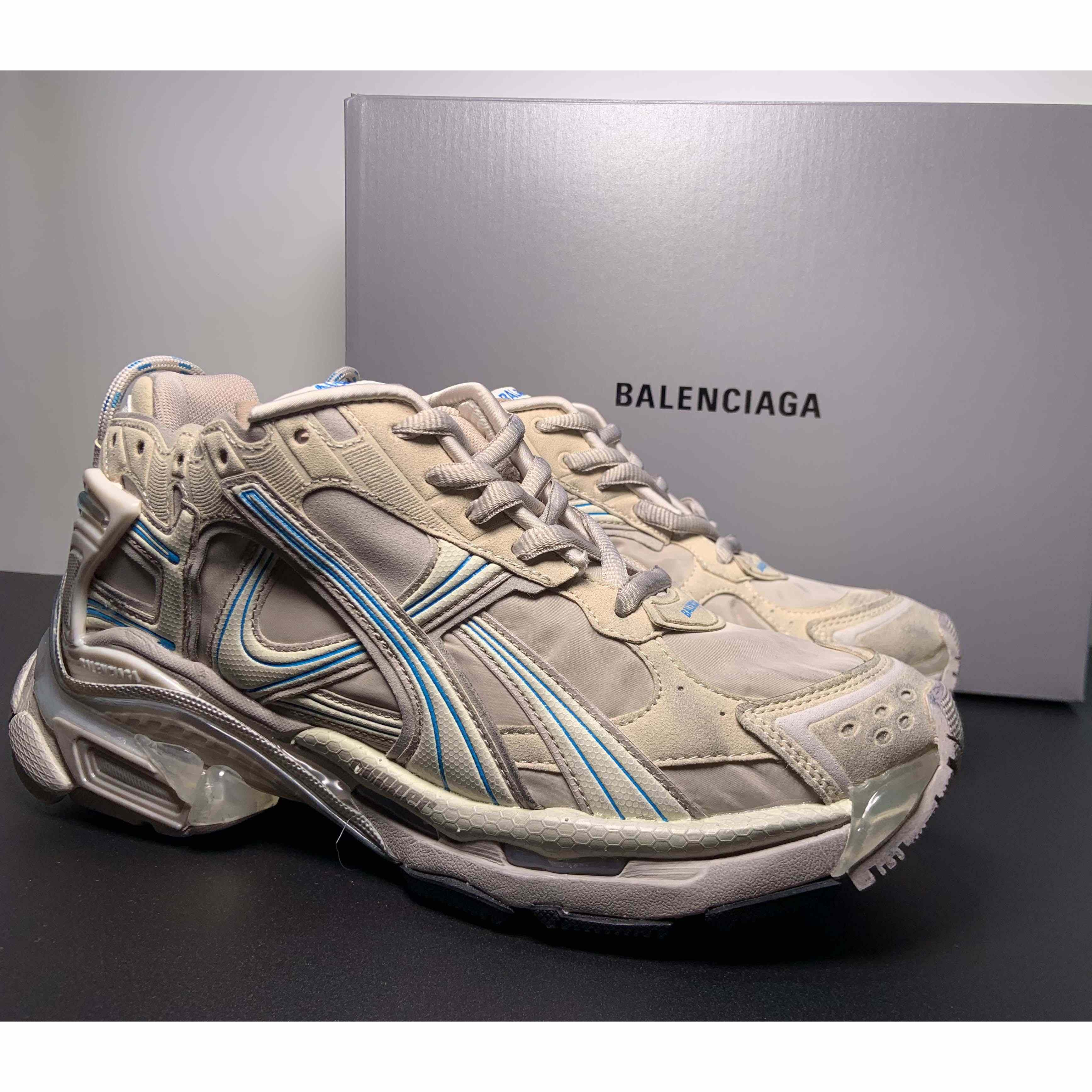 Balenciaga Runner Sneaker - everydesigner