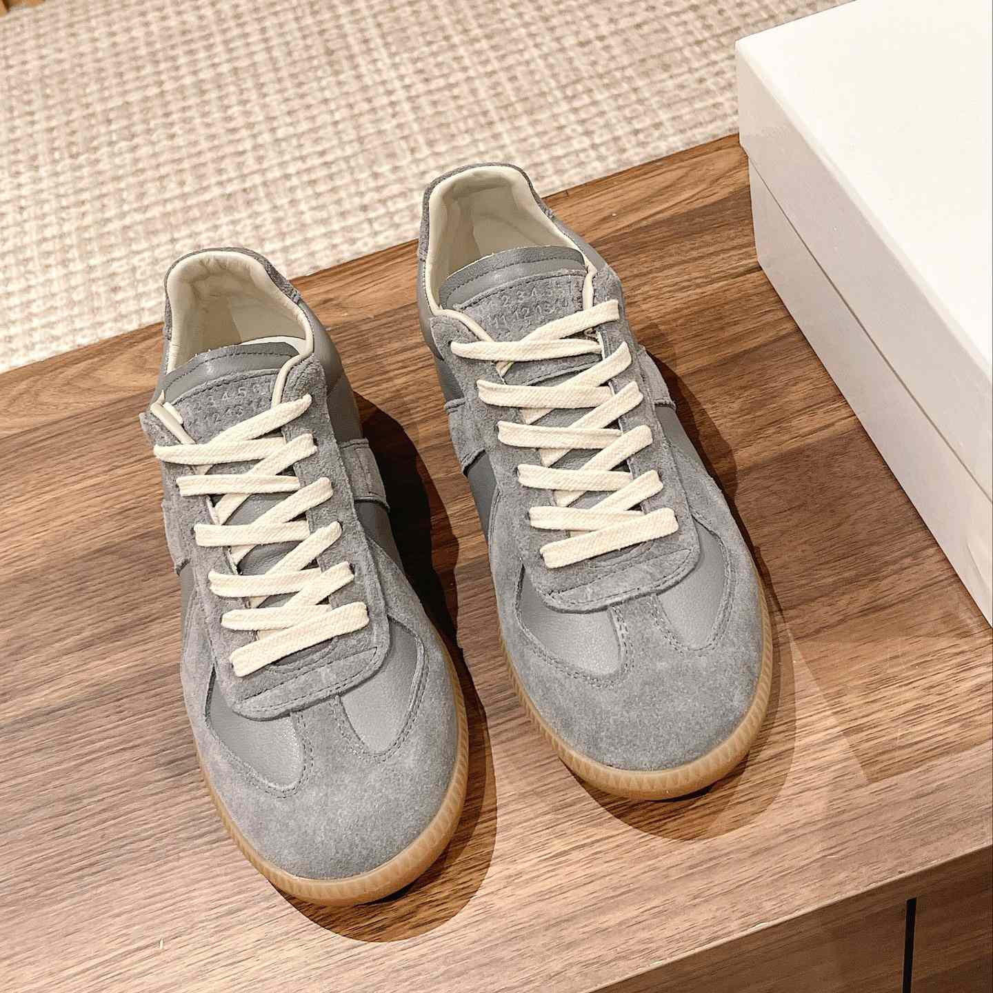 Maison Margiela Paint Replica Low-top Sneakers - everydesigner