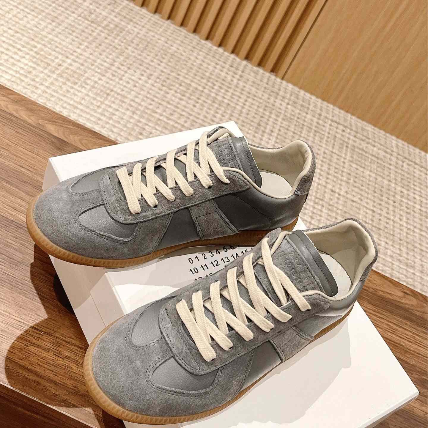 Maison Margiela Paint Replica Low-top Sneakers - everydesigner