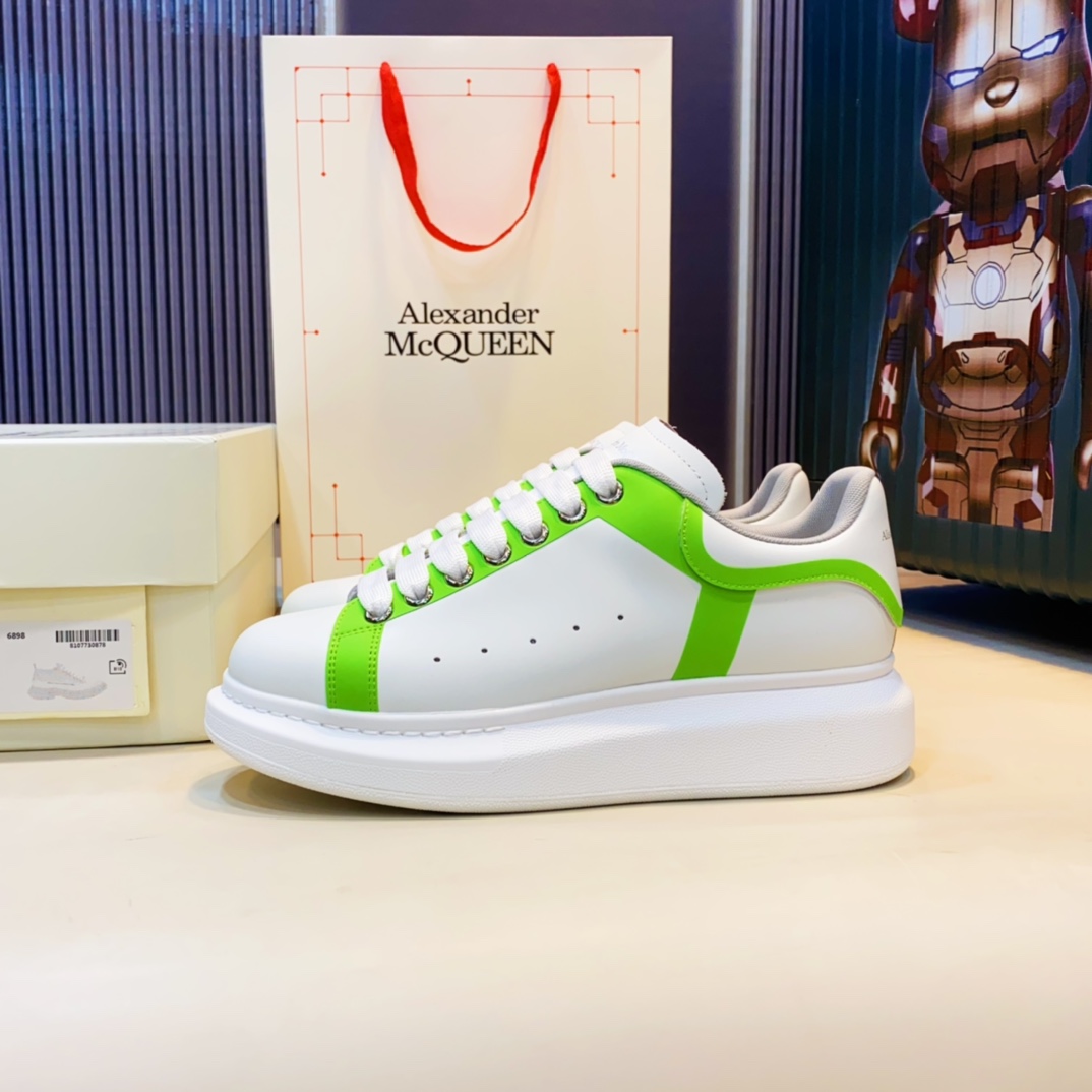 Alexander Mcqueen Oversized Sneaker 'White Green Ombre' - everydesigner