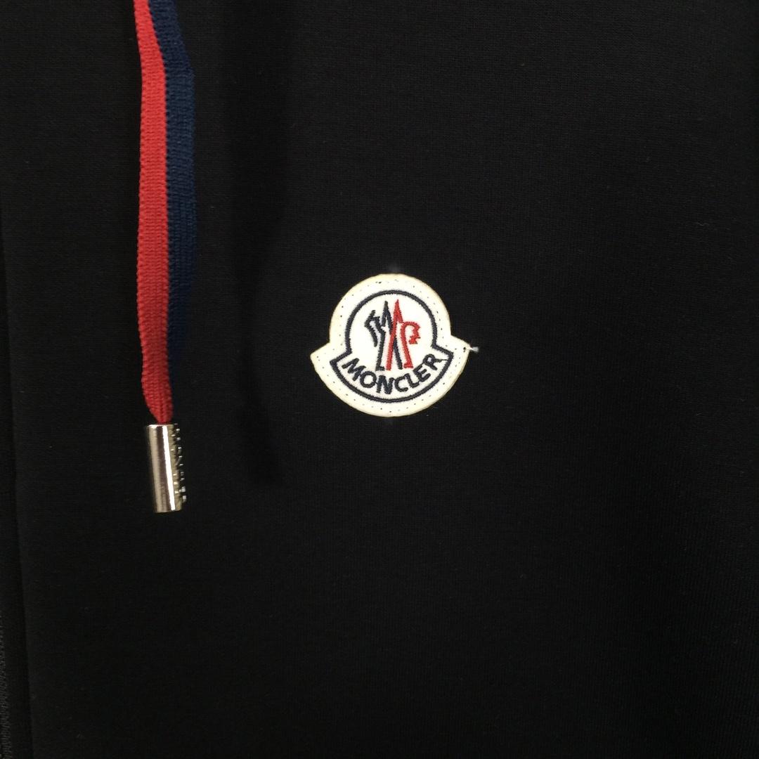 Moncler Hooded Jacket - everydesigner