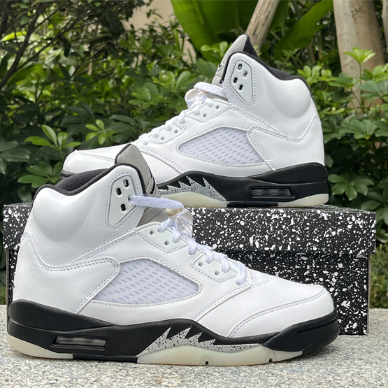 Air Jordan 5 “Reverse Metallic” Sneakers    DD0587-110 - everydesigner