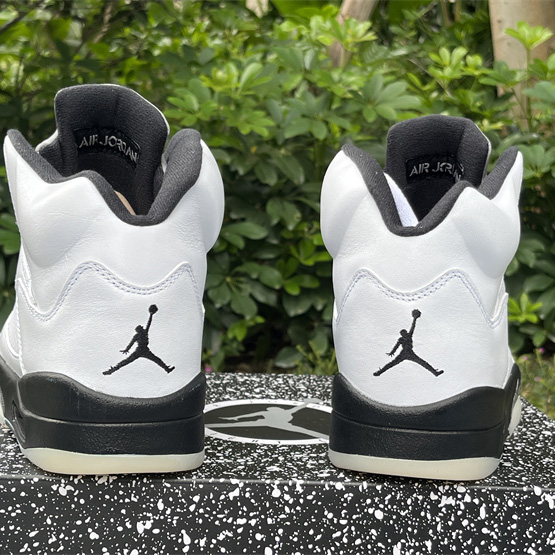 Air Jordan 5 “Reverse Metallic” Sneakers    DD0587-110 - everydesigner