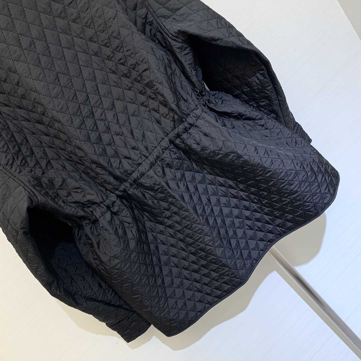 Burberry Check Hood Quilted Nylon Jacket - everydesigner