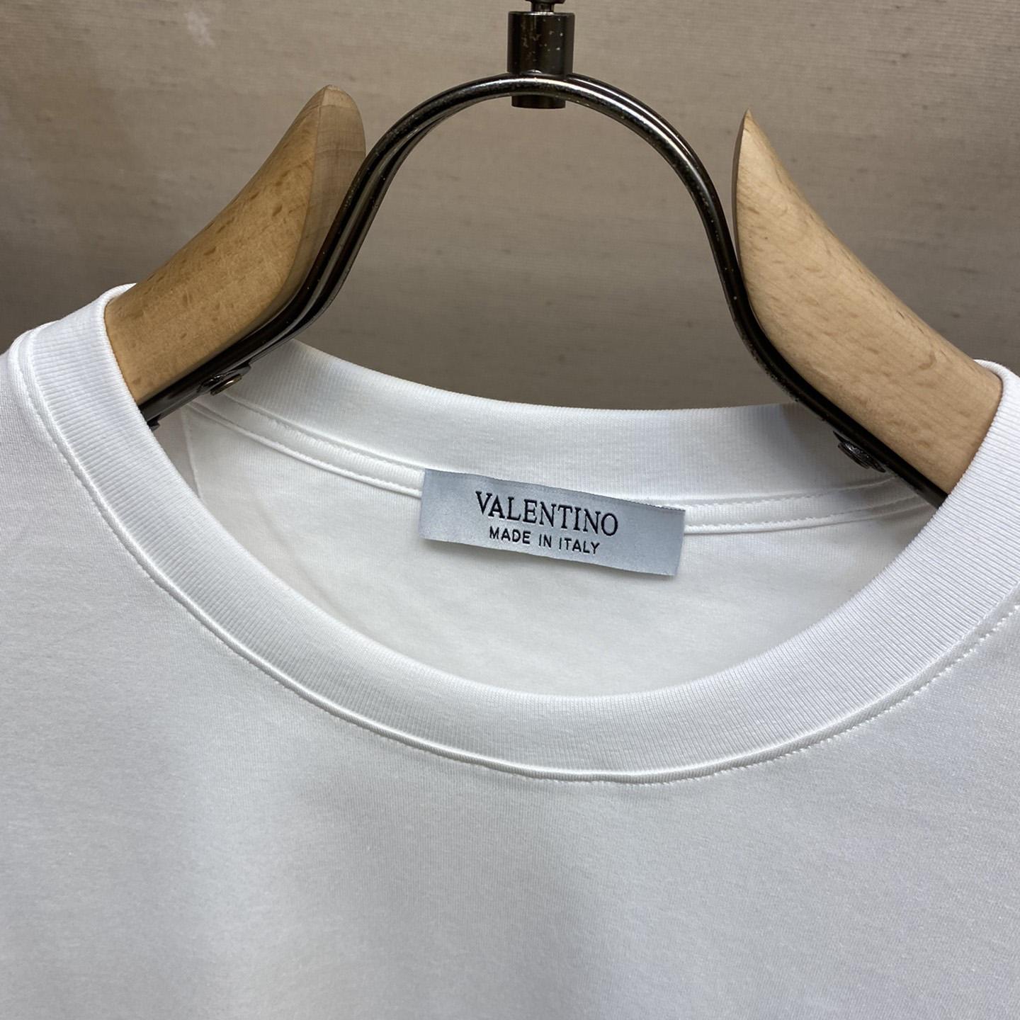  Valenti Cotton T-shirt with VLogo Signature Patch - everydesigner