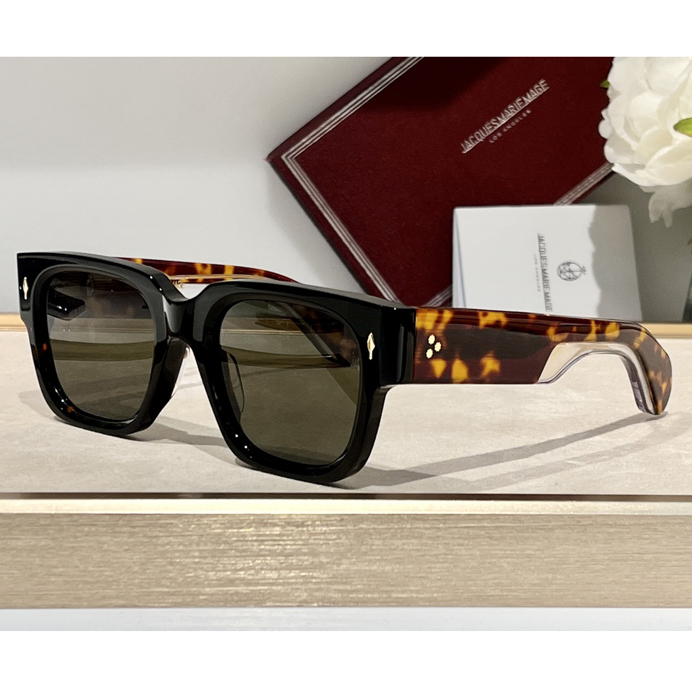 Jacquemus ENZO Sunglasses - everydesigner