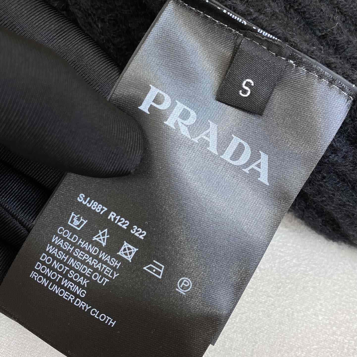 Prada Knitted Cardigan - everydesigner