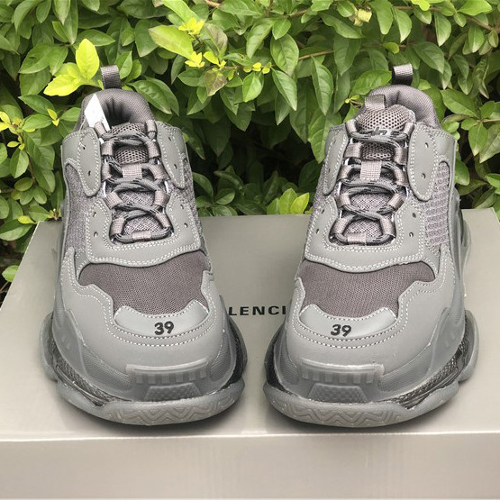 Balenciaga Triple S Sneaker  - everydesigner