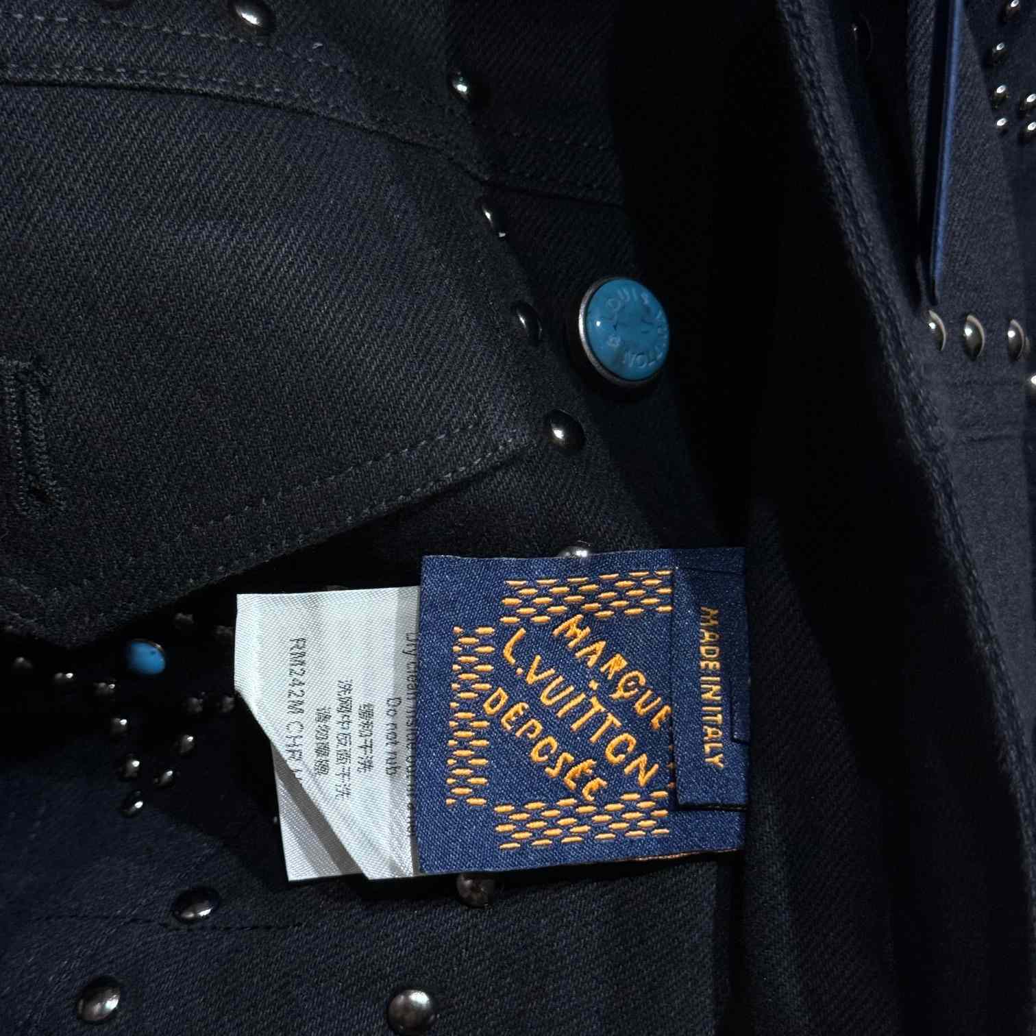 Louis Vuitton Embroidered Denim Jacket   1AFWX5 - everydesigner